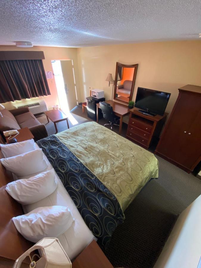 Budget Host Inn - Baxley Zewnętrze zdjęcie
